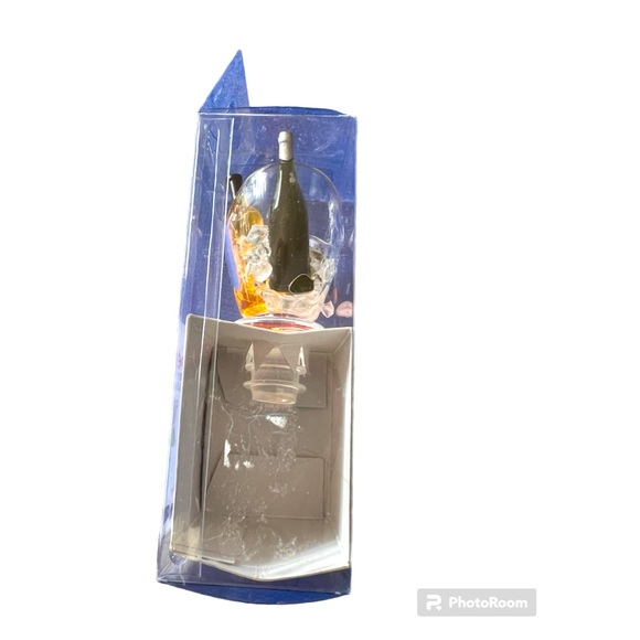 Wine bottle stop acrylic NWT - Picture 6 of 7